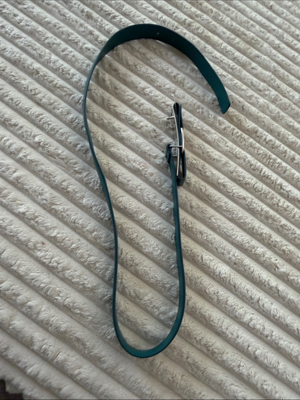 Salvatore Ferragamo Teal Leather Belt with Signature Silver Buckle - Picture 3 of 5